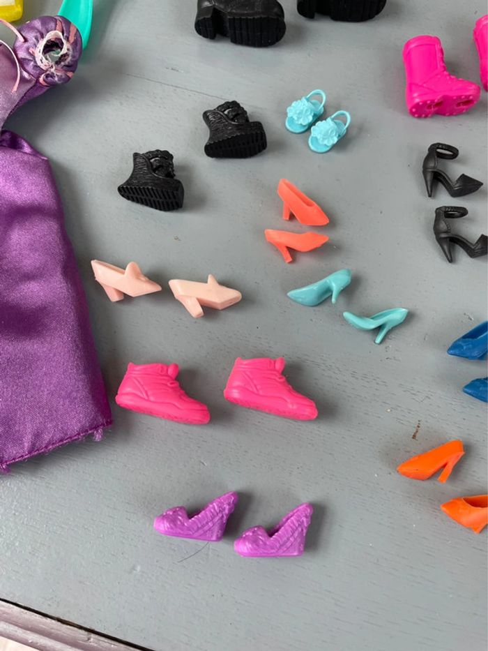 Lot accessoires Barbie - photo numéro 2