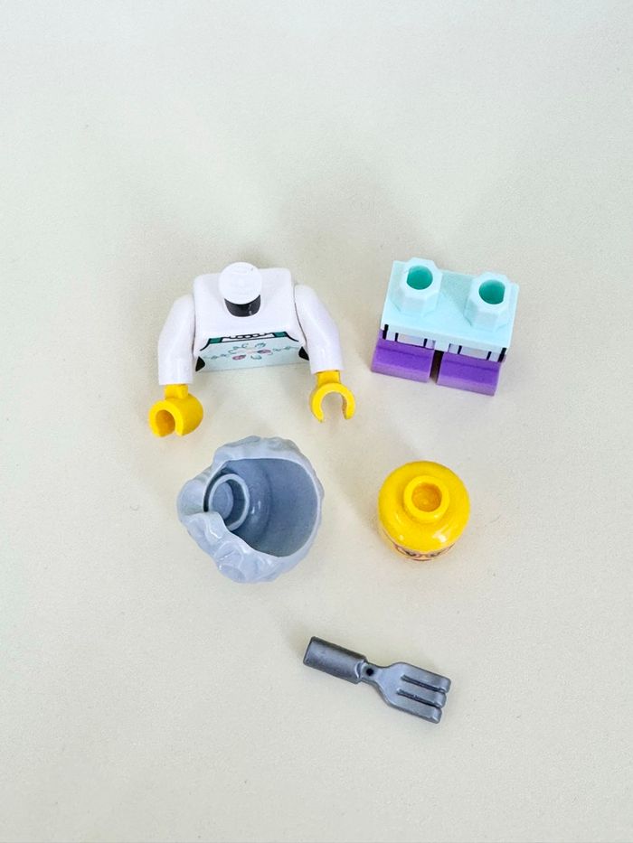 Lego Figurines Ideas : La Nonna en atelier Pâtisserie de la Riviera Italienne - NEUF - photo numéro 7