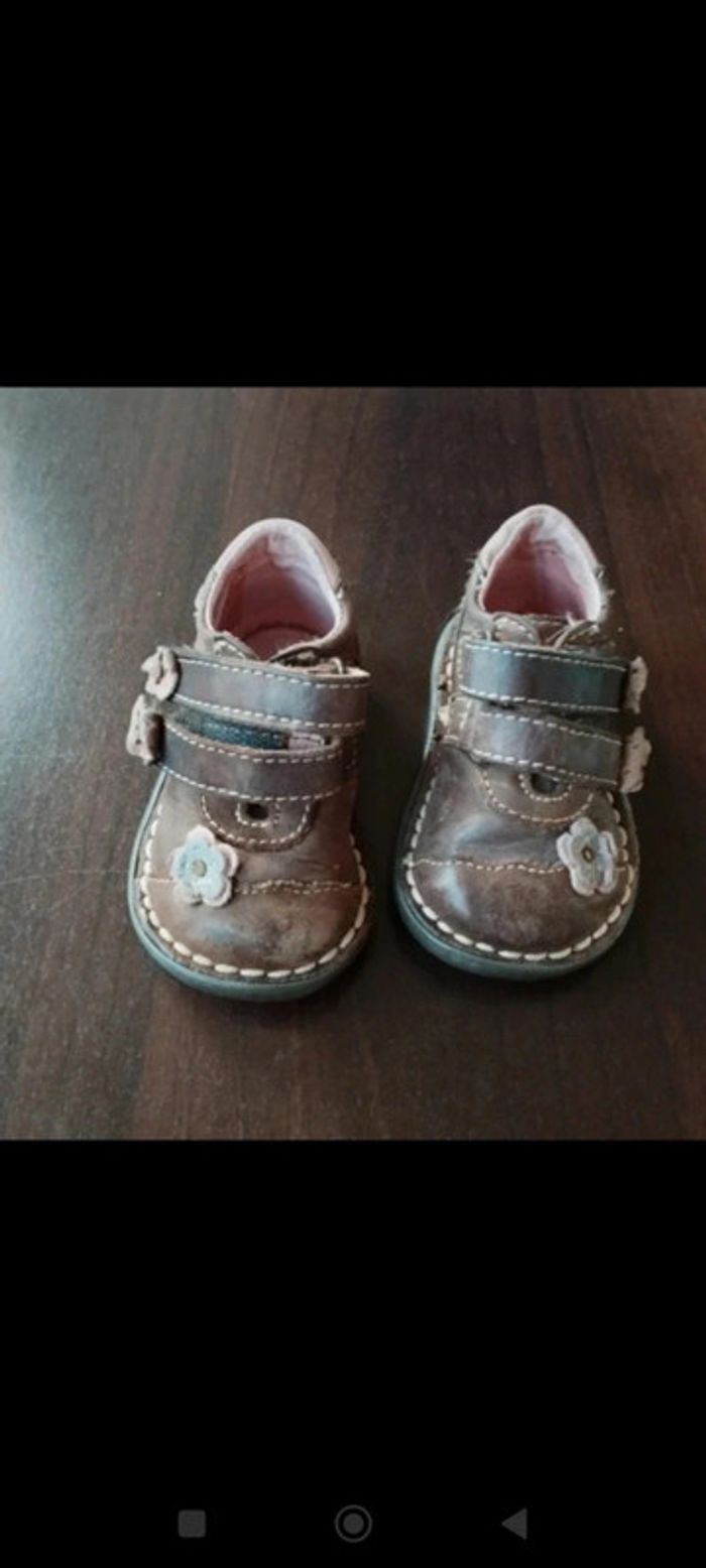 Chaussures bébé 18 - photo numéro 2