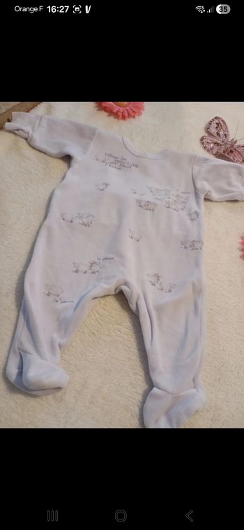 Pyjama bébé taille 1 mois