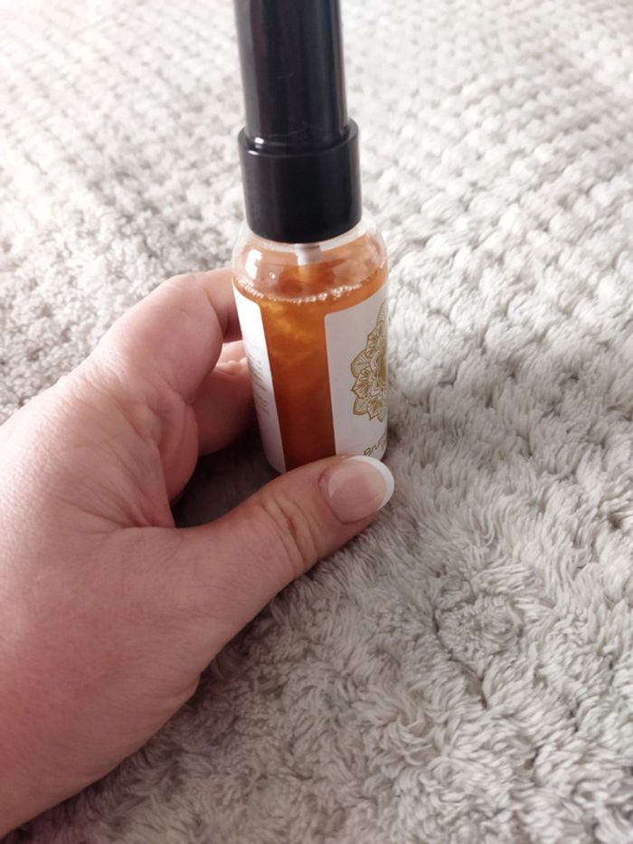 Brume parfumée pailletée - photo numéro 3