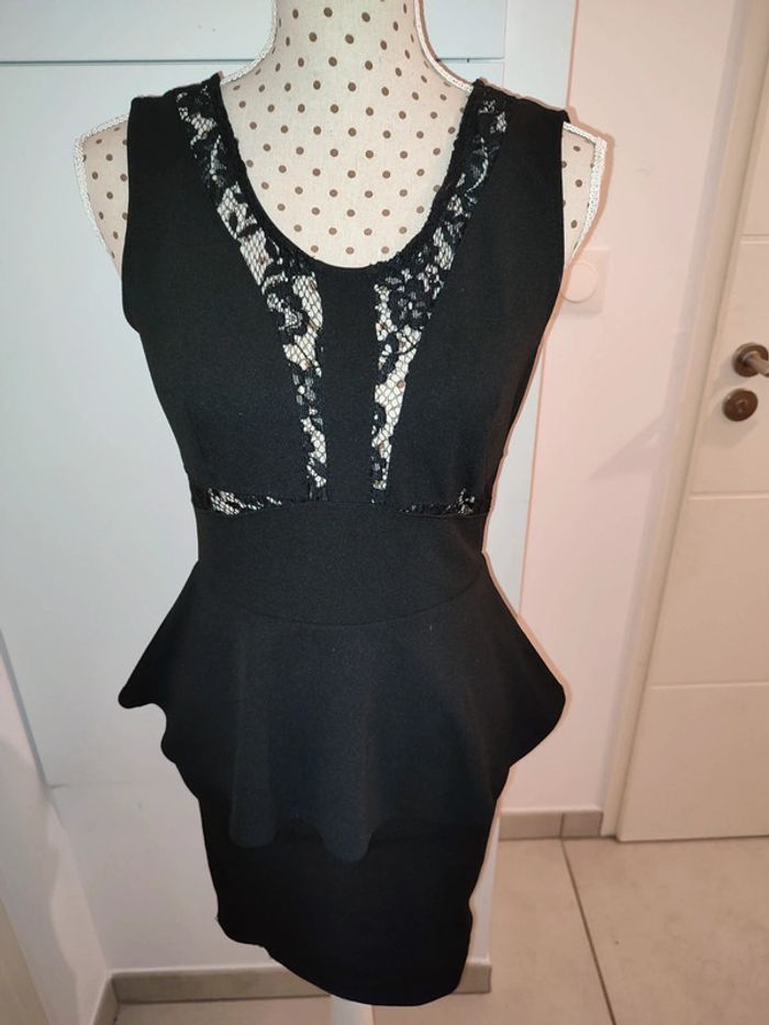 Robe ceintrée