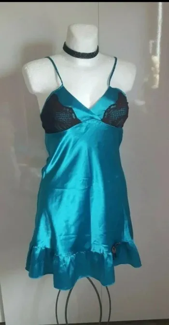 Belle nuisette satiné turquoise Collection Dream Girl T: S 36