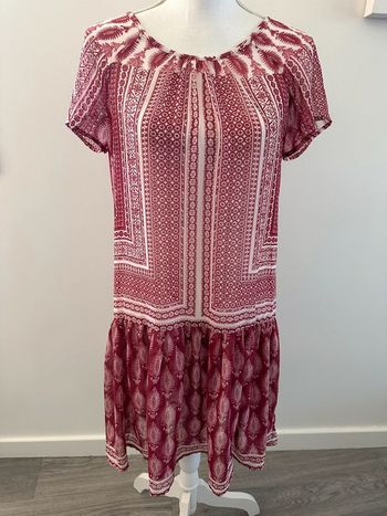 Robe à fleurs bordeaux et blanche T40