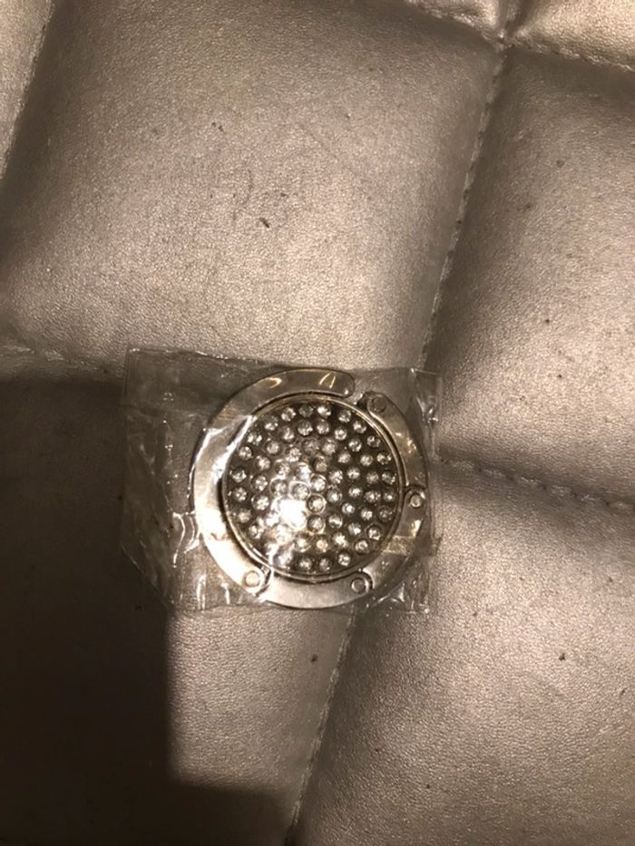 Accroche sac à mains Neuf - photo numéro 3