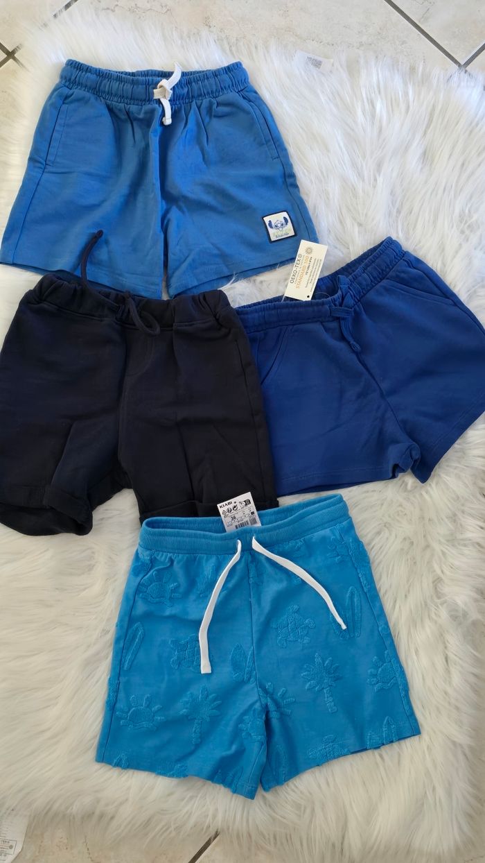NEUFS (non portés) 🥰😍 Lot shorts 36mois Garçon 😍🥰 - photo numéro 2