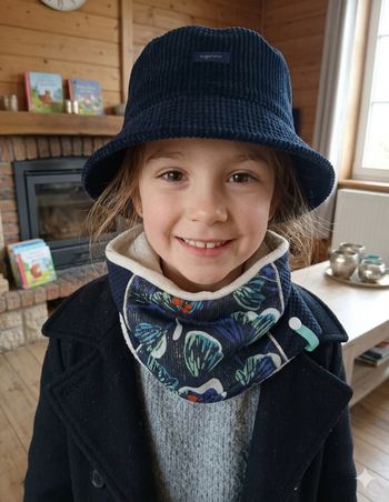 Tour de cou et chapeau Catimini 51
