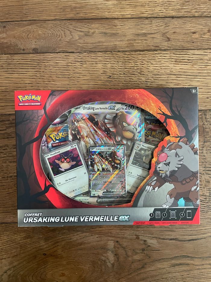 Coffret Pokemon Poster Ursaking Lune Vermeille (4 boosters)