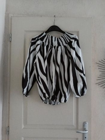 Blouse zébré noir et blanc