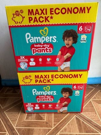 148 couches culottes culottes Pampers baby dry taille 6