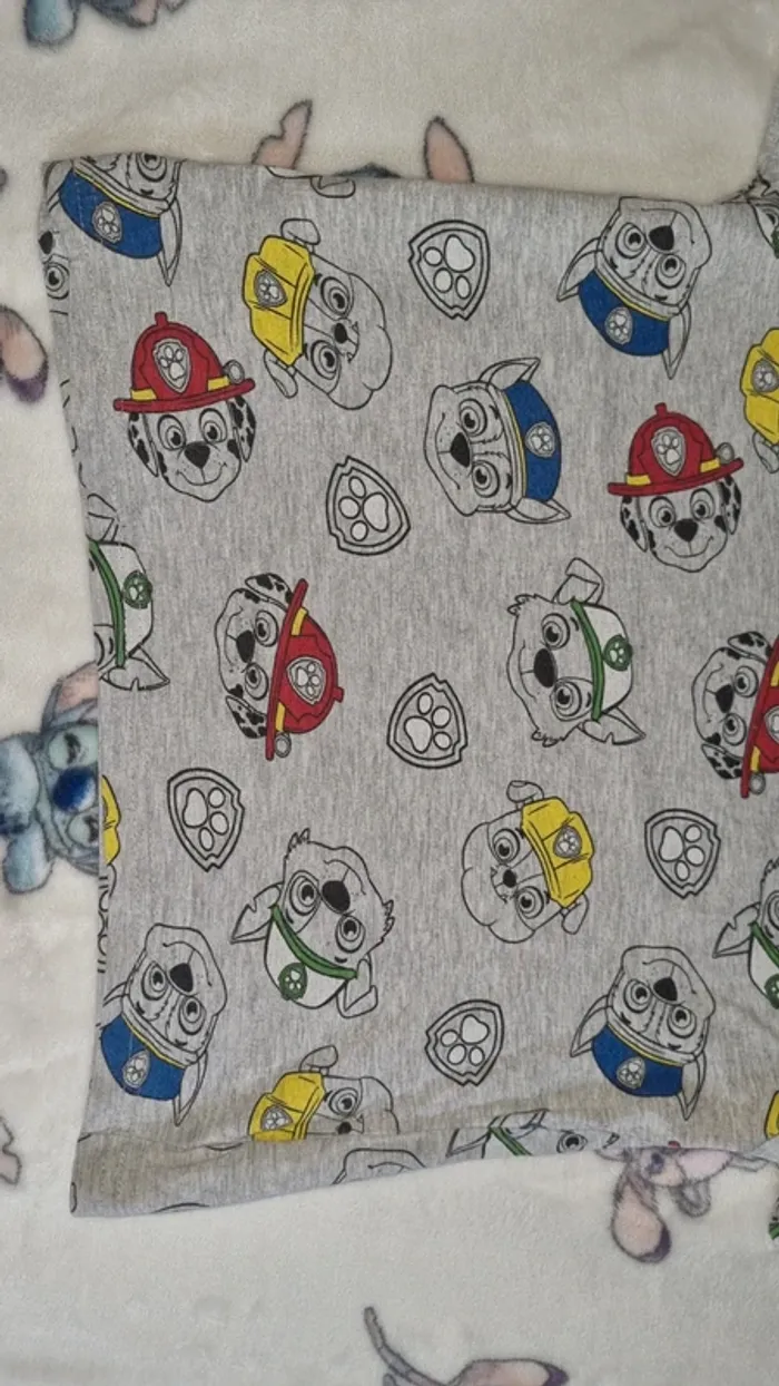 Pyjama short pat patrouille 6 ans en bon état - photo numéro 5