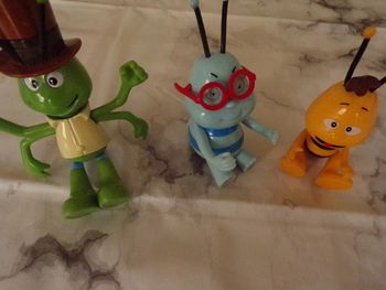 Lot de 3 figurines Maya l'abeille