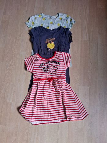 Lot robes 4 ans