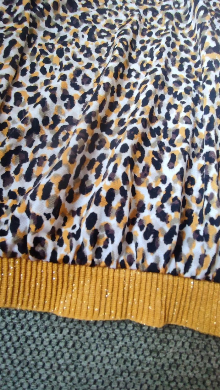 Blouse léopard moutarde, noire, blanche et marron Cache Cache T.XL - photo numéro 2