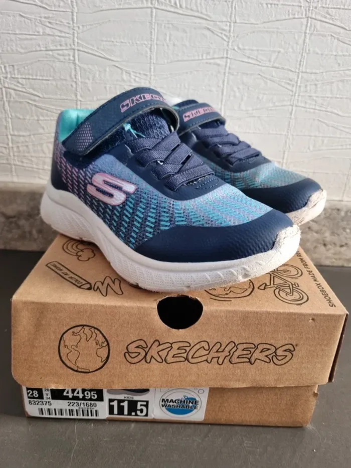Baskets scratch skechers