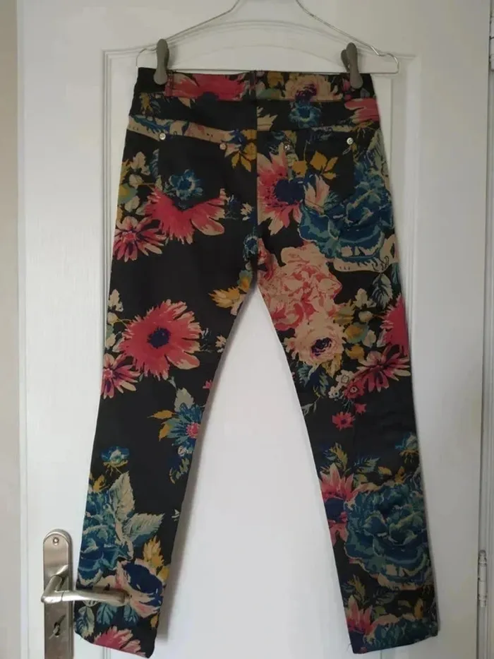 Pantalon skinny fleurs Charlise - photo numéro 2