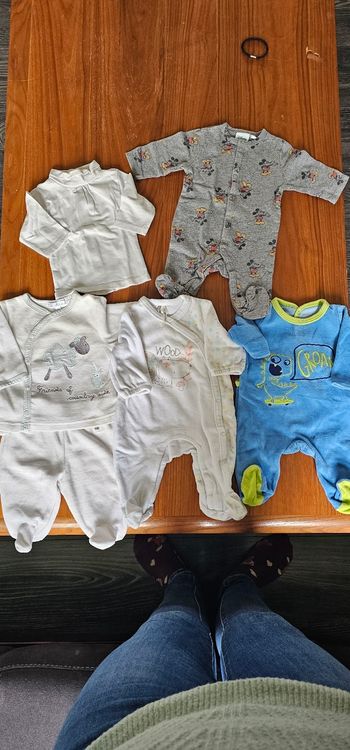 Lot vêtement bébé garçon 1mois 54cm