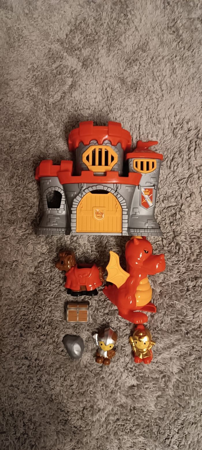 Château fort + accessoires (18m+) - photo numéro 2