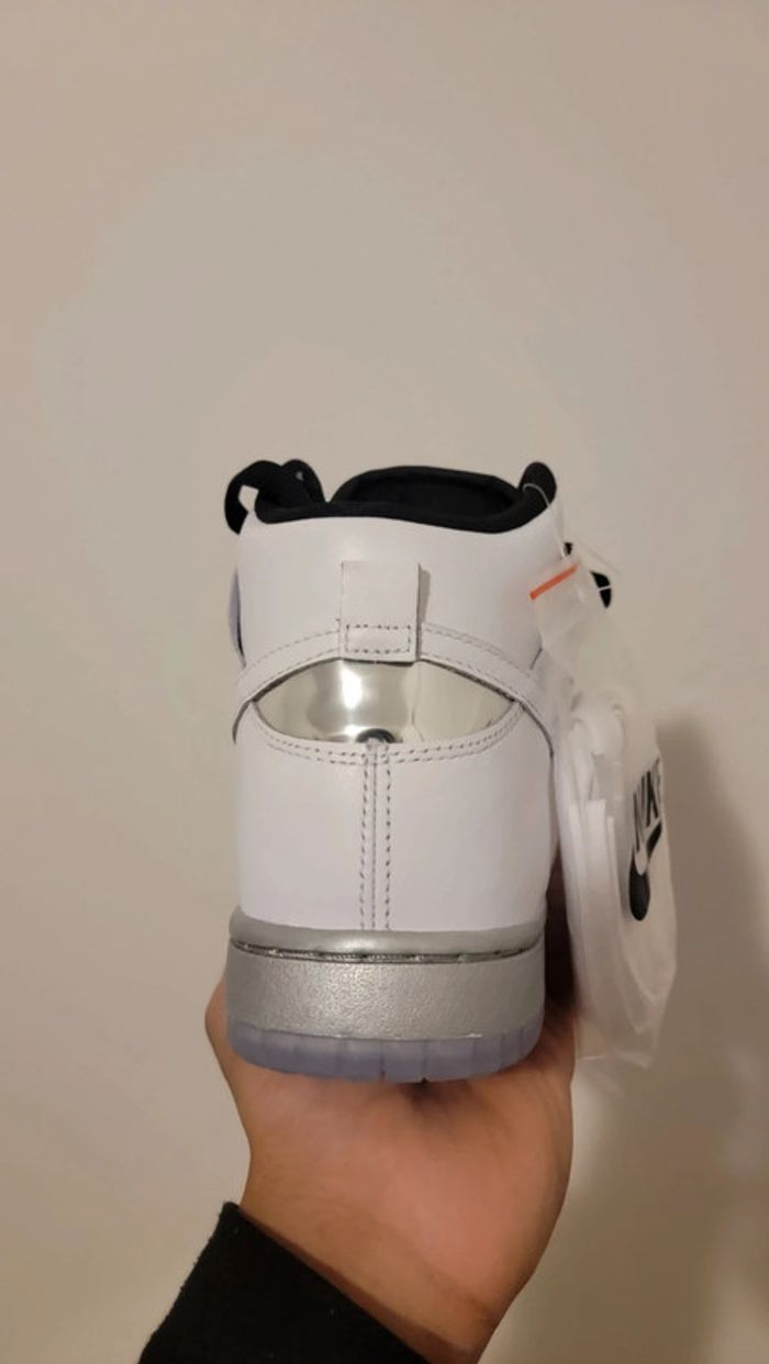 W Nike Dunk High SE - photo numéro 4