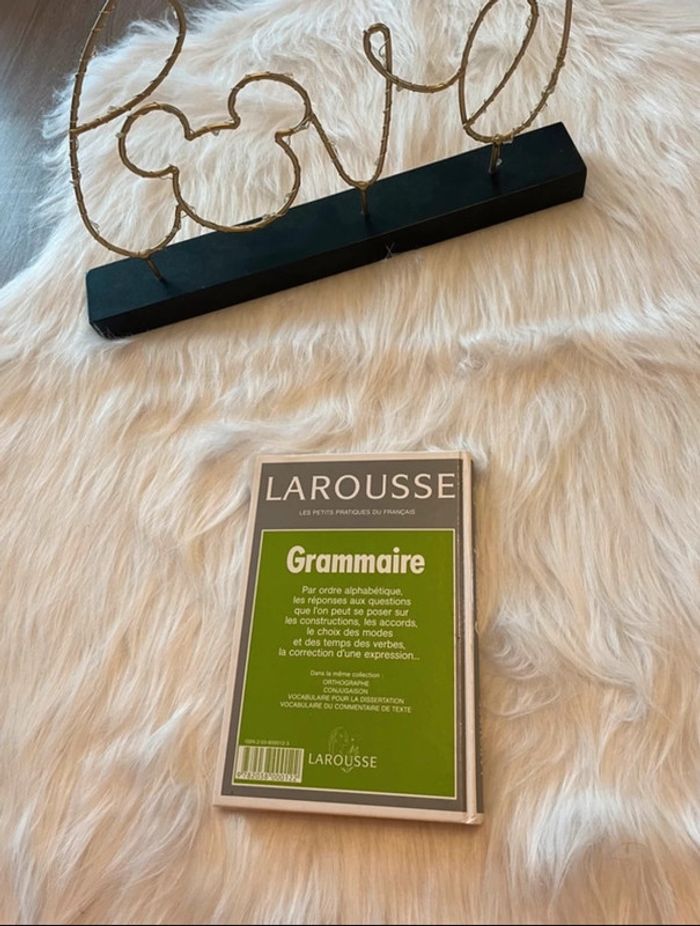 Très beau livre de grammaire 🥰 de chez Larousse neuf - photo numéro 2