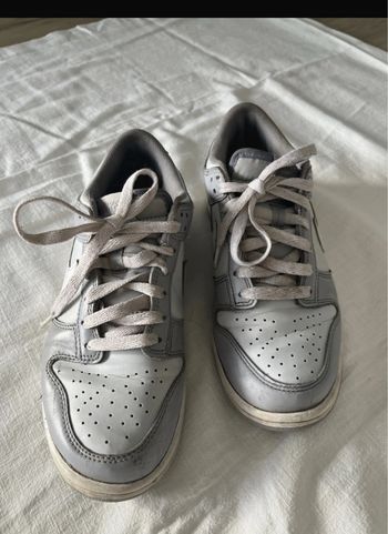 Nike dunk low taille 39