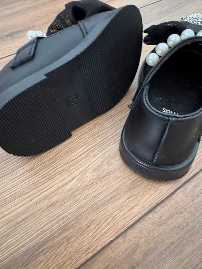 🌷Magnifique petite chaussures bébé fille🌷 - photo numéro 3