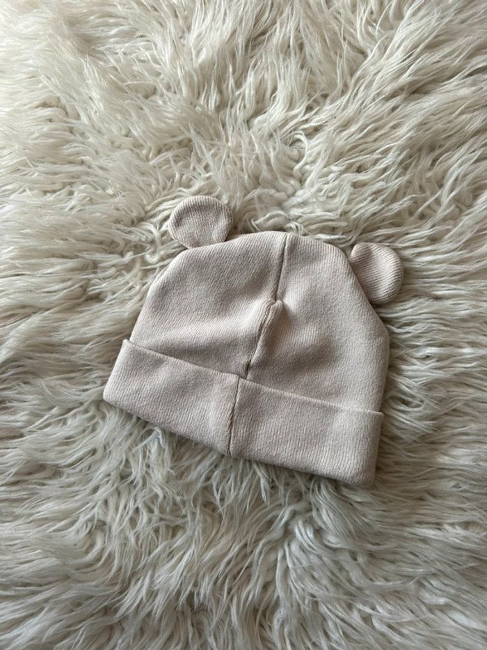 Fille 👧🏻 Bonnet beige disney minnie/mickey/daisy - h&m taille 1/2 ans - photo numéro 4