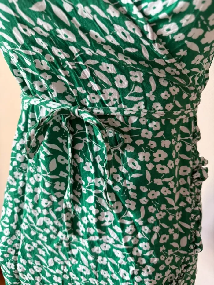 Robe d’été en très bon état verte taille S flamantrose - photo numéro 4