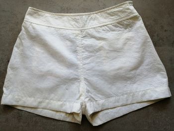 Short blanc doublé Naf Naf taille 36