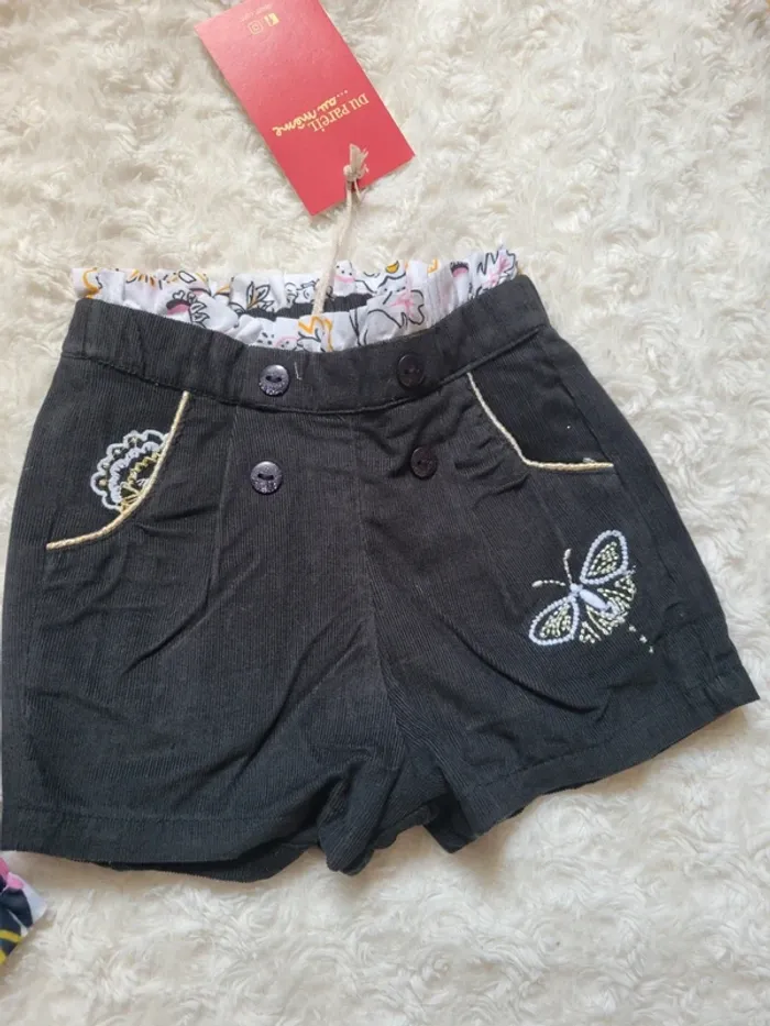 Lot short fille 6 mois - photo numéro 3