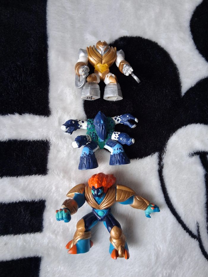 3 Figurines Gormiti