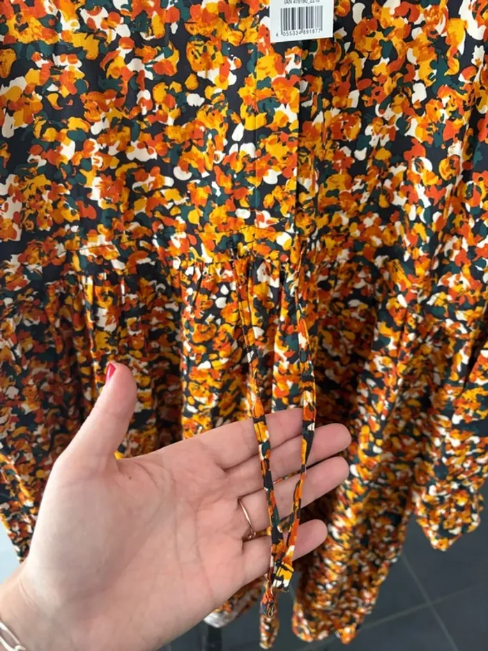 Robe orangée Taille 44 - photo numéro 3