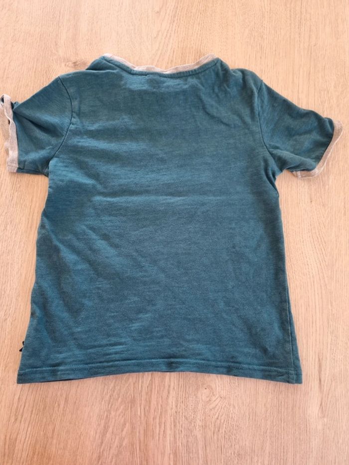 Tee-shirt 4ans TBE - photo numéro 3