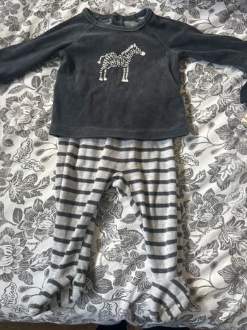 Pyjama velour