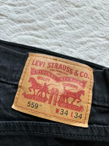 Jean Levi’s homme 559 Relaxed Straight droit noir W32 L/42 L34 - photo numéro 2