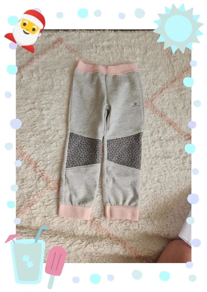 Pantalon de sport decathlon taille 4  5 ans gris - photo numéro 2