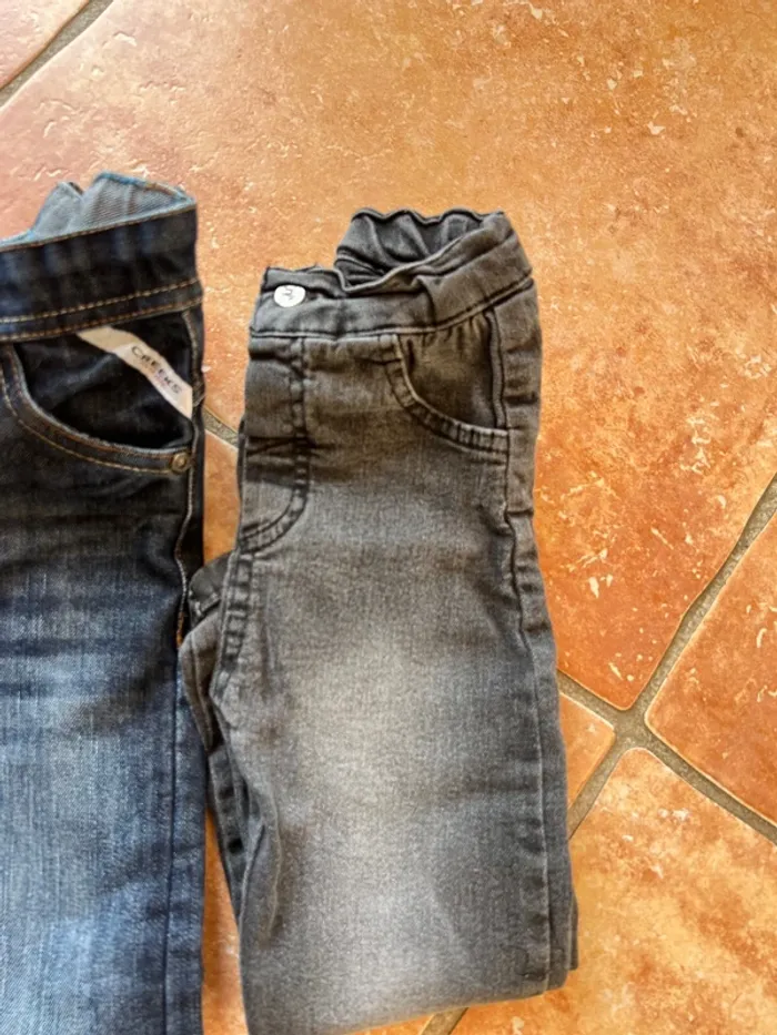 Lot 3 pantalon jeans 3ans - photo numéro 4