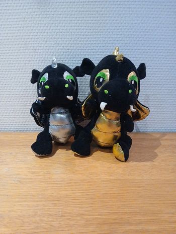 Lot dragons jumeaux