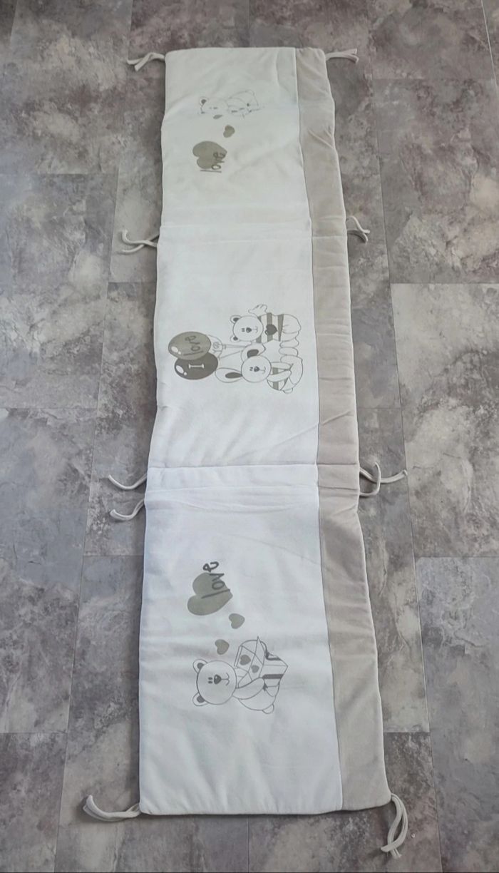 Tour de lit nounours beige 40*180