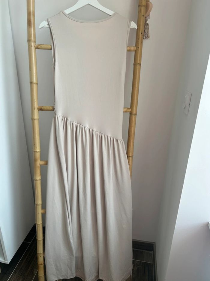 Robe longue beige Taille M - photo numéro 8