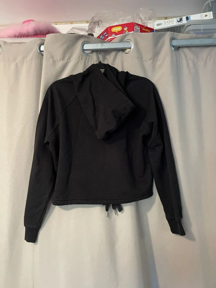 Sweat à capuche court - photo numéro 2