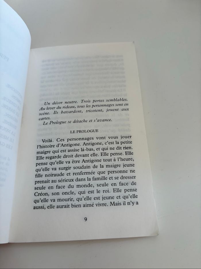 Livre Antigone de Jean Anouilh - photo numéro 3