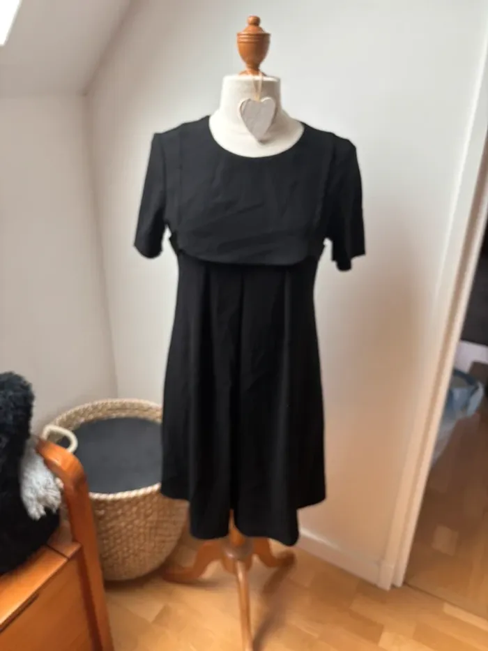 Superbe robe noire MC - Claudie Pierlot - modèle Rossa - T38 - photo numéro 2