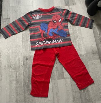 Pyjama Spiderman 3 ans