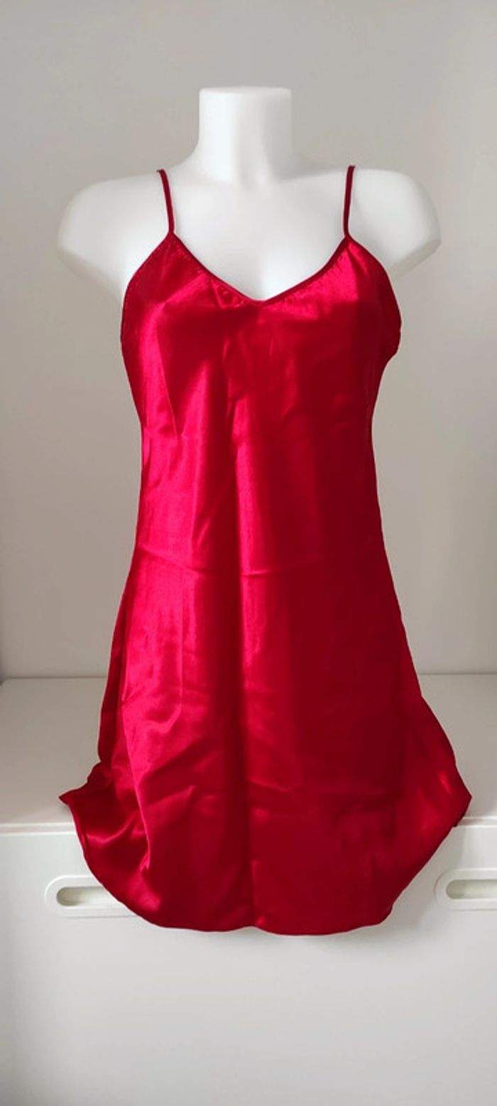 Nuisette neuve taille L