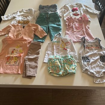 Lots de vêtements fille