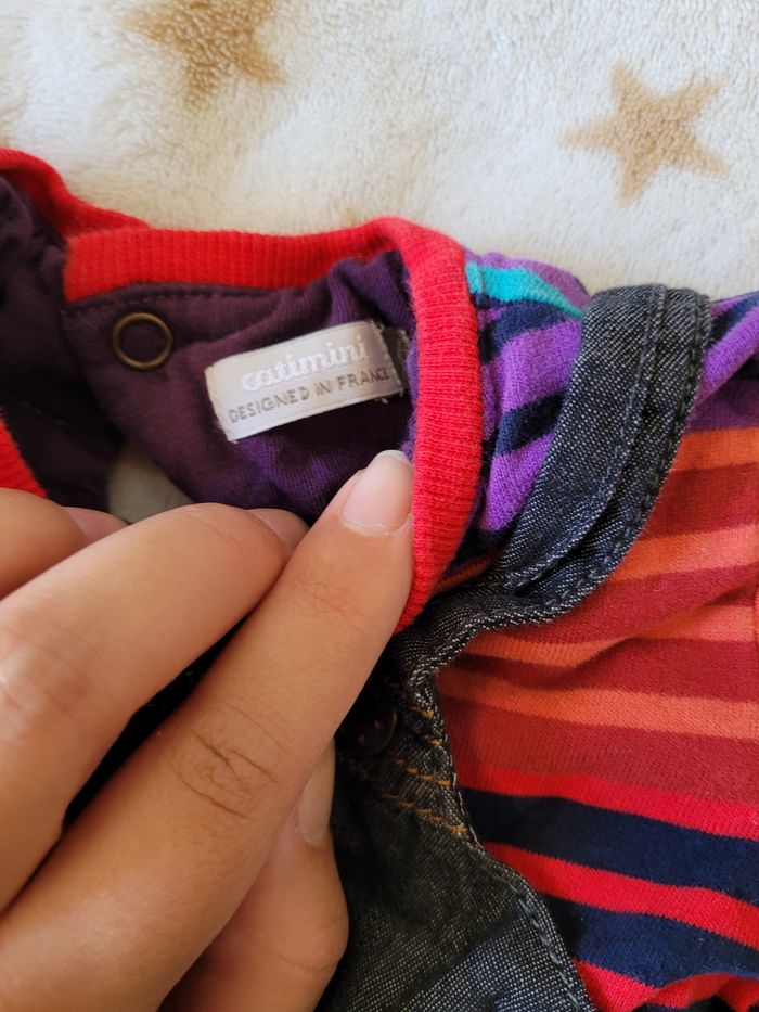 Lot de 2 combinaisons taille 6 mois