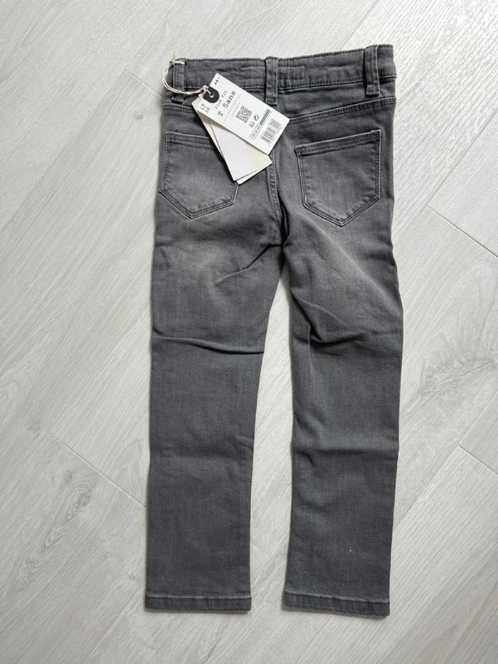 Jean slim fille gris 5 ans Monoprix neuf - photo numéro 2