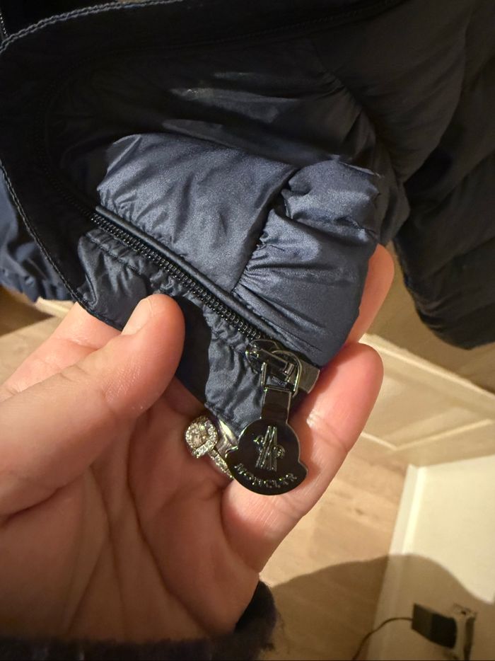 Veste moncler 9-12mois - photo numéro 5