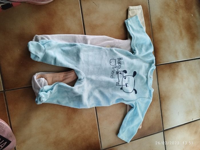 Pyjama - photo numéro 2